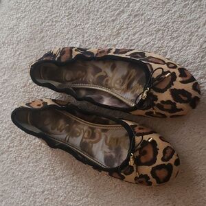 Like new Sam Edelman ballet flats.